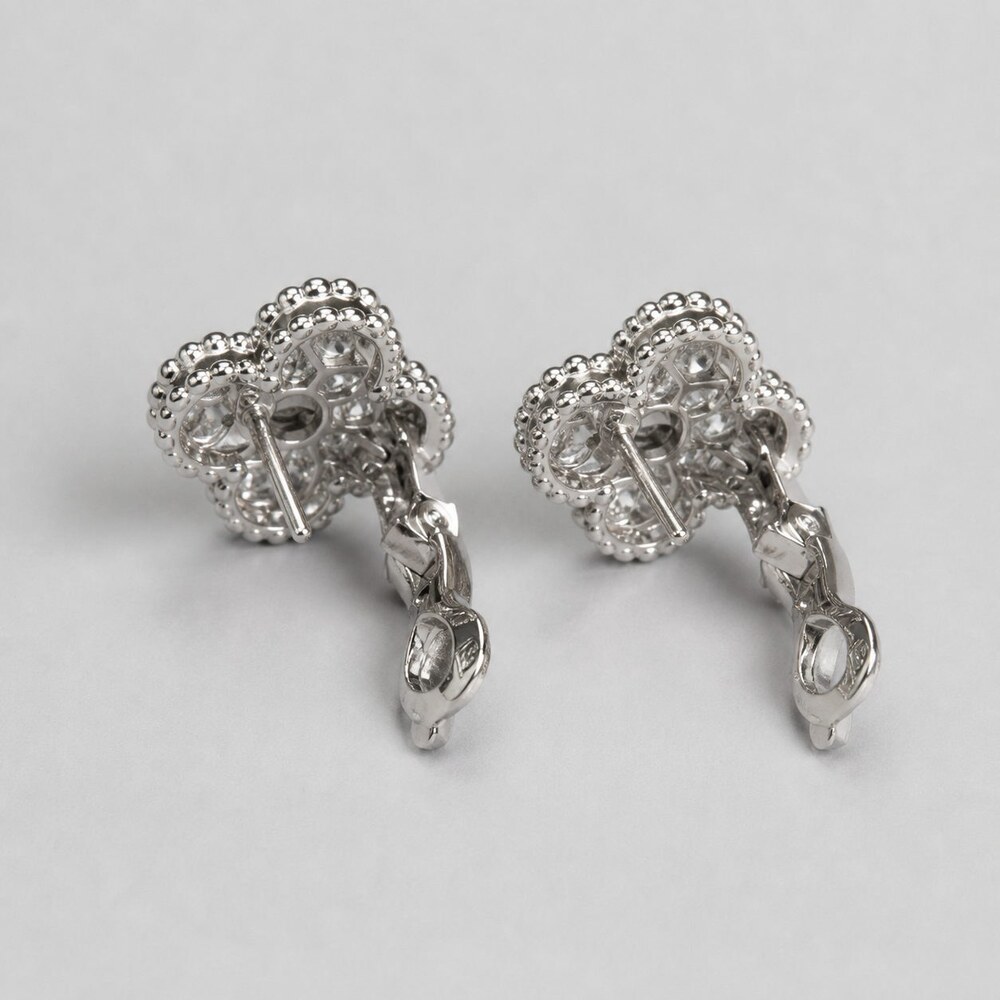 Van Cleef & Arpels Elegant Signature Earrings Style 4 | New with Box - Picture 4 of 9